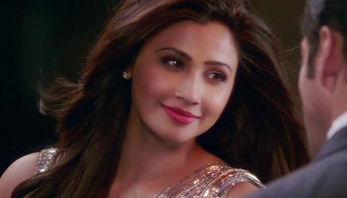 Would love to do Bhagyashree's role in ‘Maine Pyaar Kiya’, romance Salman Khan: Daisy Shah