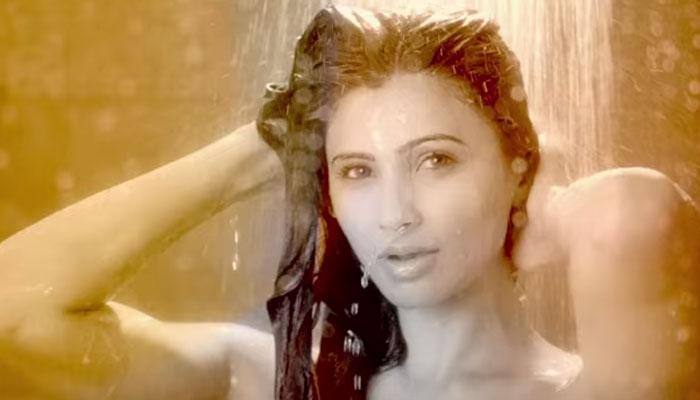 Daisy Shah reveals what made her look 'sexy' on screen