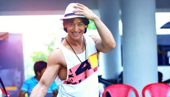 Watch: Tiger Shroff’s killer dance moves in ‘Manma emotion’ dubsmash video!