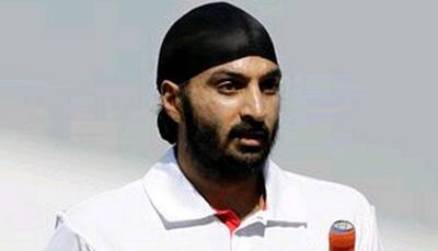 Monty Panesar hires professionals to help him find way back into cricket