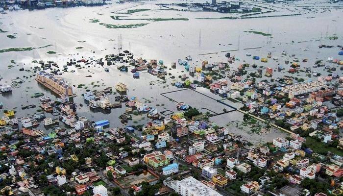 Rains in Chennai again, 325 dead as waters recede