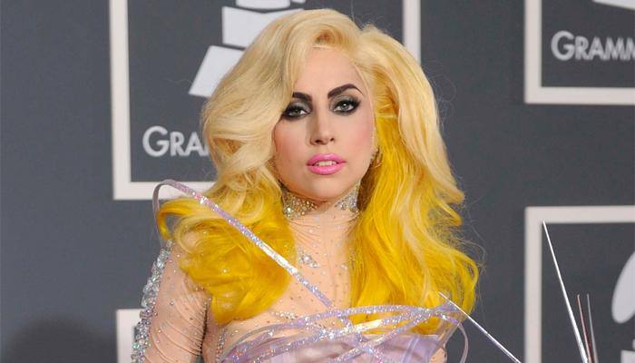 Lady Gaga &#039;mourned&#039; end of her 20s