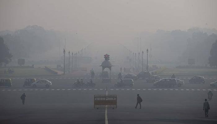 PIL seeks stay on Delhi govt&#039;s odd-even formula aimed at curbing pollution