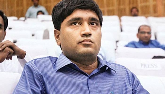 Sanjiv Chaturvedi &#039;unhappy&#039; with AIIMS administration, donates Magsaysay money to PM Fund