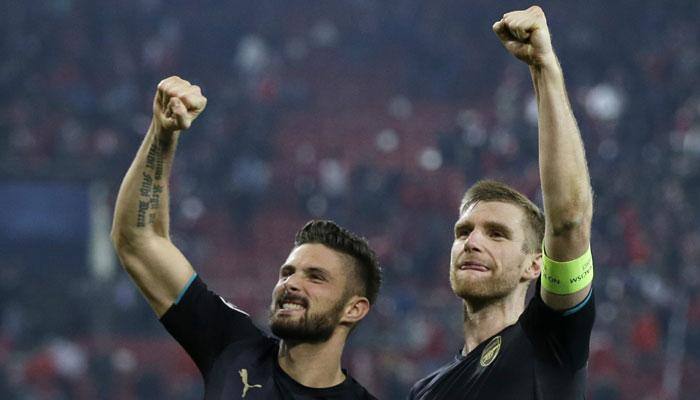 Champions League: Olivier Giroud shines as Arsenal, Chelsea advance to last 16