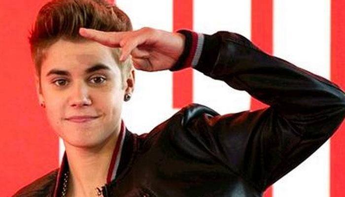 Justin Bieber, Kourtney Kardashian 'inseparable' on date night