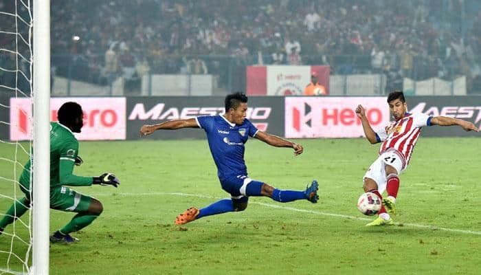 Indian Super League 2015: Chennaiyin FC in final on 4-2 aggregate against Atletico de Kolkata