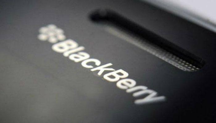 BlackBerry to launch cheaper android smartphone next year 