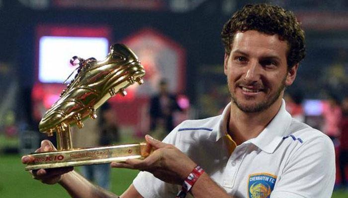 Elano detained at police station, flies for Brazil post bail 