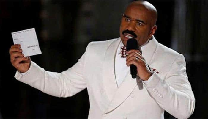 Here&#039;s how the Internet responded to Steve Harvey&#039;s Miss Universe mistake!