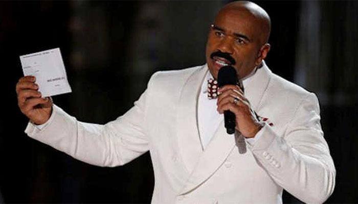 Here's how the Internet responded to Steve Harvey's Miss Universe mistake!