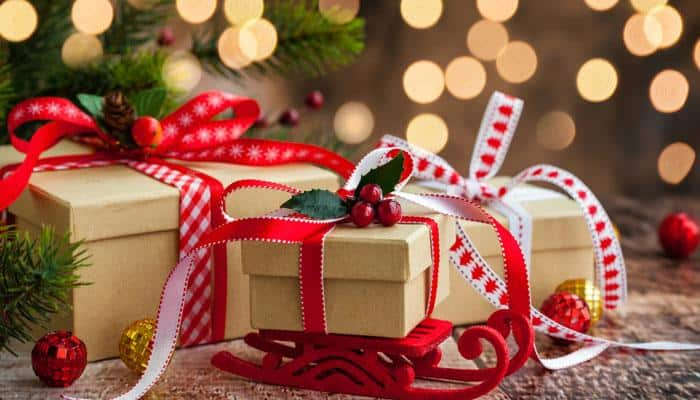 Christmas 2015: How shopping buys you happiness!