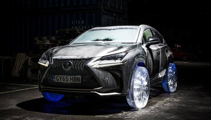 Wow! Lexus SUV runs on ice wheels, check out the video