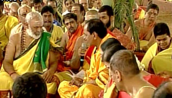 What happened on Day 1 of Ayutha Chandi Maha Yagam in Telangana