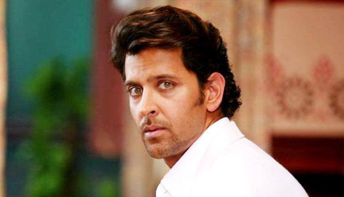 Hrithik Roshan meets cancer patient, fulfills her last wish!