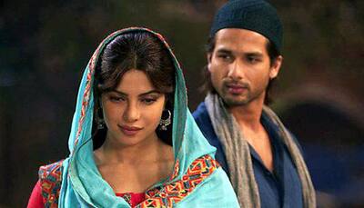 Shahid Kapoor all praises for 'Kashibai' Priyanka Chopra!