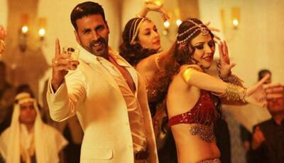 Watch: Akshay Kumar grooves to 'De Di' song from 'Airlift'!
