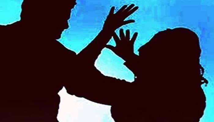 CCTV VIDEO: Drunk man forcibly enters girl&#039;s house, molests her; flees