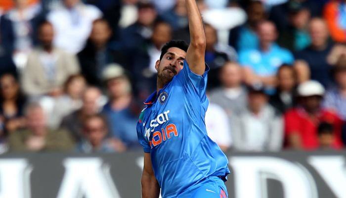 Injured Mohit Sharma hopes to return to bowling in a month