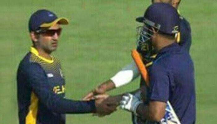 PROOF: Gautam Gambhir, MS Dhoni exchanged handshake post Vijay Hazare Trophy match