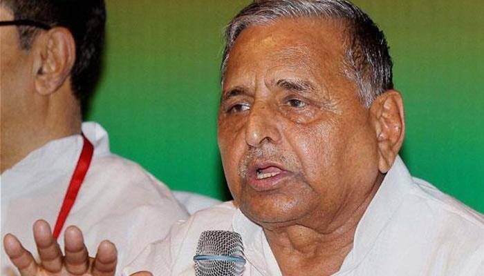 Priyanka Chopra is a heroine today because of my blessing: Mulayam