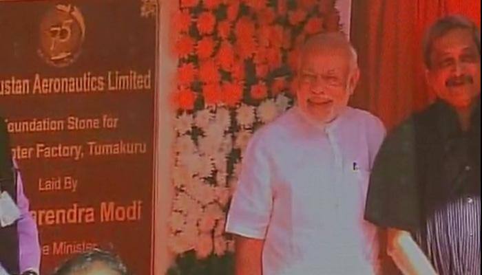 PM Narendra Modi lays foundation stone of HAL&#039;s helicopter facility