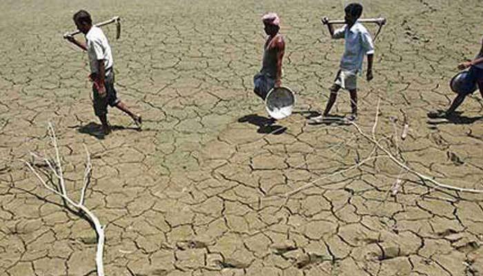 Drought-hit Indian farmers seek support in budget