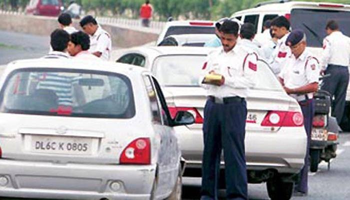 Now, Delhi traffic cops to be armed with pistols from next month