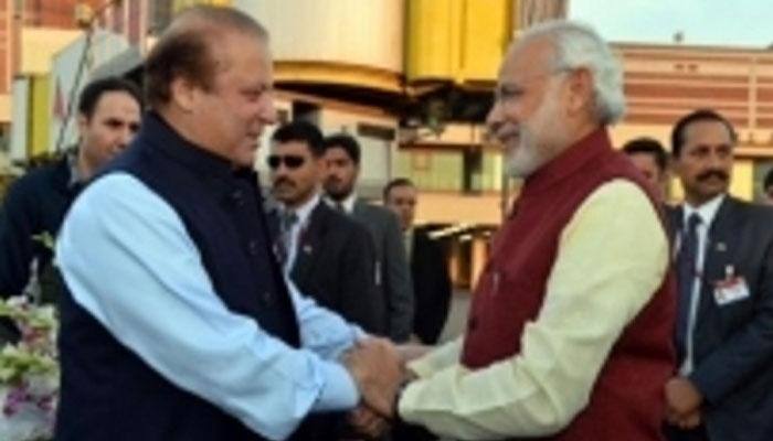 PM Modi&#039;s &#039;chai&#039; with Nawaz Sharif cost us seven martyrs: Shiv Sena on Pathankot attack