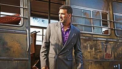 Check out: Rugged Akshay Kumar in new 'Airlift' poster!