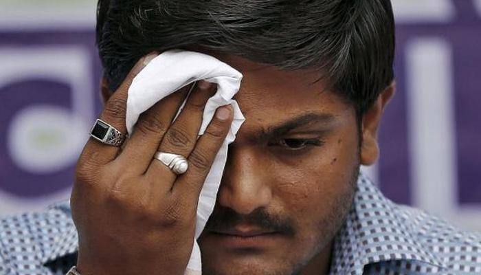 Quota stir: SC allows Gujarat police to file chargesheet against Hardik Patel