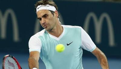 Roger Federer sails in Brisbane, Samantha Crawford crushes Andrea​ Petkovic