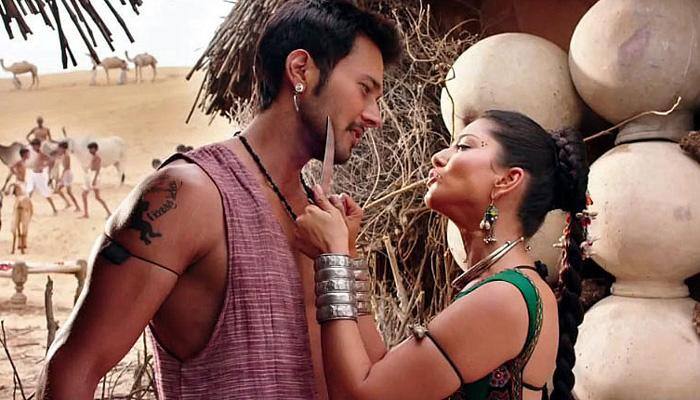 Sunny Leone is grounded, professional: Rajniesh Duggall