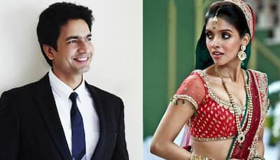 See pic: Akshay Kumar shares first glimpse of Asin Thottumkal, Rahul Sharma's wedding card!