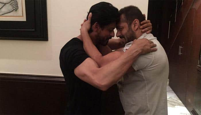 ‘Sultan’ Salman Khan to share screen space with ‘Fan’ Shah Rukh Khan?