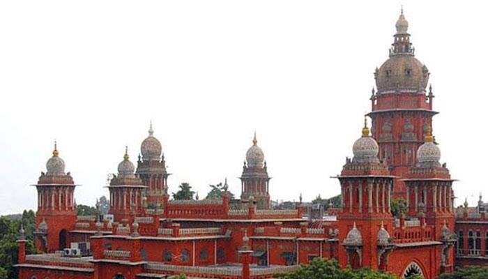 Madras HC grants stay on imposing dress code for temple entry