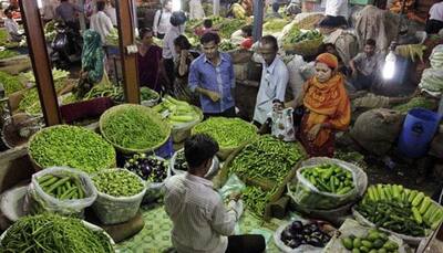 December retail inflation inches up for 5th month to 5.61%
