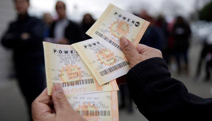 $1.6 bn US Powerball jackpot: Guess who won it!