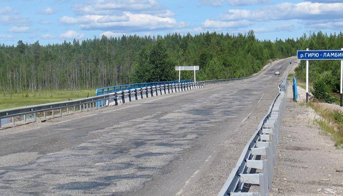 Beat that! This man stole a highway in Russia