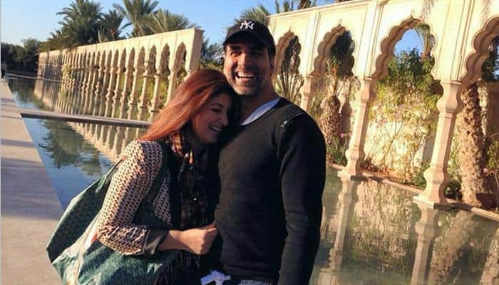 See pic - Akshay Kumar&#039;s lovey-dovey wedding anniversary wish to Twinkle Khanna!