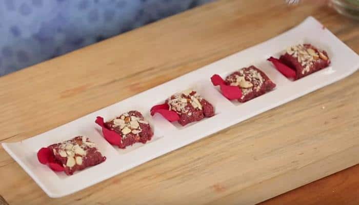 Recipe: Watch – How to make healthy and yummy Beetroot Barfi