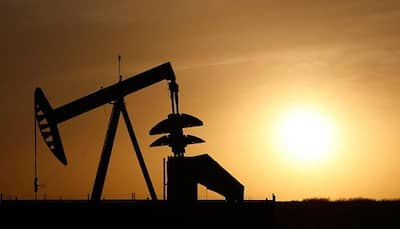 Oil heads towards $27 per barrel as IEA warns market could 'drown in oil'