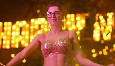 Watch: Divya Khosla Kumar's sizzling dance number 'Humne Pee Rakhi Hai' from 'Sanam Re'!