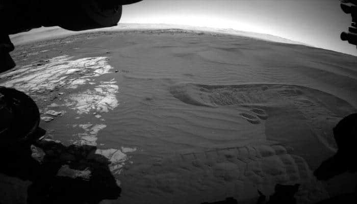 Curiosity rover tastes scooped sand for first time on Mars