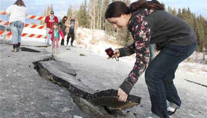 Earthquake of 7.1 magnitude shakes Alaska,  shudders felt for hundreds of miles
