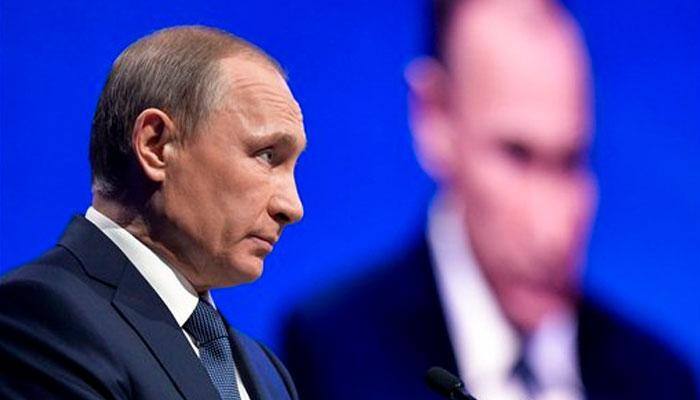 Vladimir Putin denounces Vladimir Lenin, says Soviet founder placed `time bomb` under Russian state