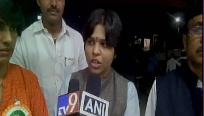 Shani Shingnapur row: Woman activist welcomes Bombay HC&#039;s notice to govt seeking reply by Feb 16