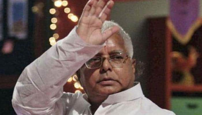 Lalu Prasad Yadav acting as &#039;proxy Health Minister&#039; in Bihar?