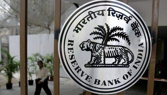 RBI policy review: Raghuram Rajan may hold rates to check inflationary pressures