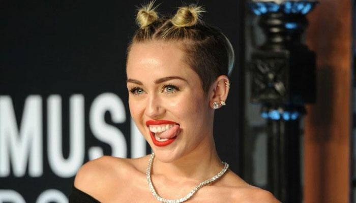 Miley Cyrus 'fantasising about wedding' to Liam Hemsworth?